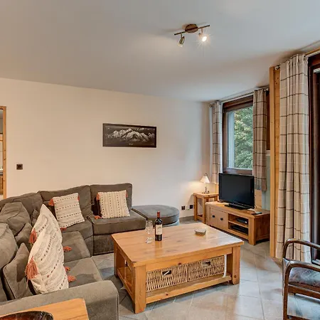 Staddon, Alpes Agency, Chamonix, Sleeps 4-6 Chamonix