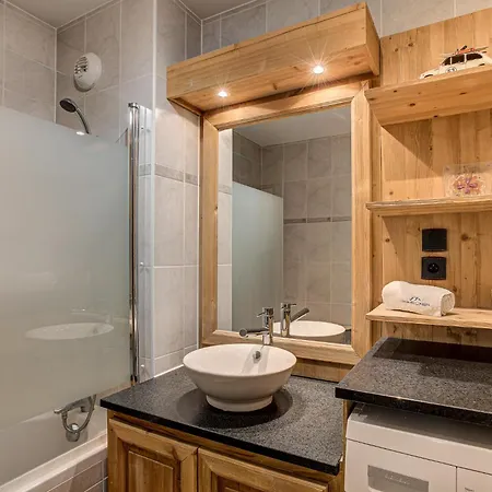 Appartement Staddon, Alpes Agency, Chamonix, Sleeps 4-6