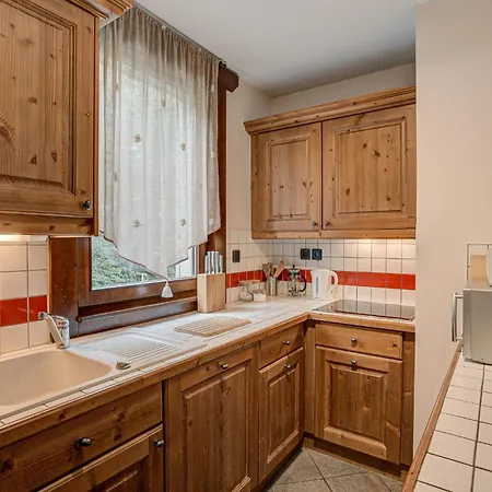 Appartement Staddon, Alpes Agency, Chamonix, Sleeps 4-6